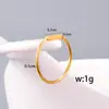 J66 Anel Elegante Personalidade Simples Corpo Nu Retângulo Pequeno Aço Titânio Ouro Rosa 18K Estilo Europeu e Americano