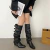 Botas Western de Cowboy Femininas Marrons com Cano Longo Franzido Empilhado, Bico Fino e Estilo Calça