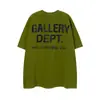 Muitas Marcas Europeias e Americanas da Moda Têm o Mesmo Estilo que Celebridades, com Camisetas de Letras da Nova Temporada, Modelos Básicos para Homens e Mulheres, e Camisetas Básicas