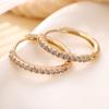 Aretes redondos de diamantes micro-incrustados para mujer, super brillantes, micro-incrustados de circonio, aretes de perlas brillantes, aretes de estilo frío de celebridad de Internet al por mayor
