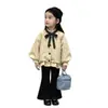 Conjunto de Niña 2026 Otoño Nuevo Estilo: Conjunto de Dos Piezas: Chaqueta con Cuello Alto de Lazo y Pantalones Acampanados de Lunares a la Moda