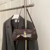 Bolsa de Axila Estilosa de Nicho Francês Bolsa Baguete Feminina Atacado Novo Modelo 2026 Bolsa de Mão Versátil Bolsa de Ombro Ins