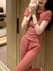 Novos pijamas listrados de outono para mulheres, estilo coreano 2026, doces e fofos, conjunto de loungewear confortável para mulheres, adequado para usar fora