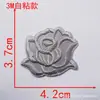 Tamanho pequeno, médio e grande autoadesivo bordado de flor de rosa adesivo de tecido patch branco patch decorativo para roupas flor de tecido acessórios de vestuário