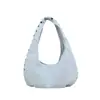 Bolsa de ombro casual de alta qualidade estilo coreano com rebites, elegante e versátil, bolsa de ombro espaçosa para o dia a dia para mulheres