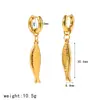Conjunto de Joias Colar e Brincos de Peixe com Design de Nicho Pingente de Peixe Duplo em Ouro 18K Colar com Corrente para Clavícula em Aço Inoxidável