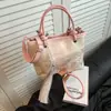 Bolsa de ombro único de mão estilo chinês novo estilo chinês transfronteiriça primavera nova chegada bordado personalizado design estiloso textura bolsa balde