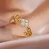 Nuevo Anillo de Cuatro Hojas de Zirconia de Lujo Ligero de Moda Ins Anillo Abierto de Trébol de la Suerte para Mujeres Venta al por Mayor Coreana y Japonesa