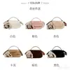 Bolso de Hombro Simple de Color Sólido para el Trayecto al Trabajo Diseño de Nicho Alta Estética Personalidad Moda Sensación Relajada Peluche Bolso Cuadrado Pequeño