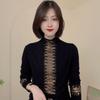 Camiseta de terciopelo versátil con pedrería de manga larga para mujer, elegante y entallada, estilo occidental, que rejuvenece a la madre, nueva de otoño e invierno, con cuello semi-alto