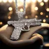 Collar de Pistola con Incrustaciones de Diamantes Hip-Hop de Venta Caliente Transfronterizo Europeo y Americano Joyería Creativa Versátil Genial de Moda para Hombre Regalo