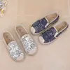 Zapatos de Tela Estilo Nuevo 2026 Old Beijing para Mujer, Zapatos Tipo Mocasín de Pescador, Suela Suave, Cómodos, Zapatos de Tela Casual Estilo Chino Retro