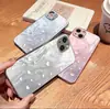 Funda para Teléfono con Forma de Corazón de Amor con Gradiente Rosa y Morado y Olas de Agua para Apple 18 Pro Max, Funda de Cristal de Gama Alta, Cubierta Anti-Caídas para iPhone 16