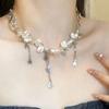 Collar de perlas con borlas barrocas superpuestas multicapa con estrella de cinco puntas, diseño de nicho, cadena de clavícula de temperamento femenino, nueva cadena para el cuello