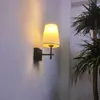 Nova luminária de parede recarregável transfronteiriça, revestida de tecido, controlada por controle remoto, magnética, iluminação ambiente, alimentada por bateria, sem necessidade de instalação, luz de cabeceira para o quarto