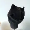 Gorro con orejas de oso de forro polar grueso de invierno para mujer, lindo gorro de pescador de pana con rayas verticales, gorro de color liso cálido con orejeras