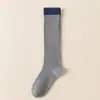 Calcetines de Pantorrilla Retro con Volantes de Color Contrastante Empalmados para Mujer Otoño e Invierno Ropa Exterior Rayas Verticales Apariencia Adelgazante Estilo Coreano Estilo Preppy Calcetines Hasta la Rodilla