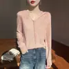 Blusa Estilosa de Segunda Pele para Mulheres, Novo Estilo Primavera/Outono, Renda, Estilo Coco Chanel, Decote em V, Fina, Manga Longa, Suéter, Malha, Blusinha