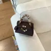 Bolso para Mujer 2026 Nuevo Modelo de Primavera Bolso de Hombro Exquisito y Elegante para el Trabajo y los Viajes Diarios Bolso Cruzado Bolso Cuadrado Pequeño