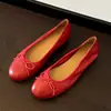 Versão Couro de Vaca Elegante Francês Couro Macio Laço Mary Jane Sapatos de Salto Único Feminino Boca Rasa Bico Redondo 2026 Novo Estilo