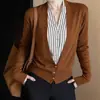 2026 Único Lindo Preto Pequeno Top Falso Duas Peças Patchwork Camisa Feminina Tricô Cardigã Suéter Elegante