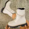 Botas curtas de bico fino estilo francês para mulheres, novo modelo outono e inverno 2026, botas Martin versáteis e respiráveis, botas de cavaleiro versáteis e estilosas