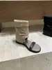 Sandalias Retro de una Sola Tira para Mujer con Tacón Oculto, Nuevo Estilo Primavera/Verano 2026, Sandalias de Punta Abierta de Moda con Diseño Fruncido