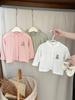 Roupa de Verão Fina com Proteção Solar para Meninas Estilo Coreano Estilo Estrangeiro Cardigan Pequeno para Ar Condicionado de Bebê Jaqueta Doce Fofa de Princesa Versátil
