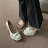 Sapatos de Plataforma Impermeáveis Franceses Elegantes para Mulheres 2025 Primavera e Verão Nova Moda Versátil Bico Raso Mary Jane Salto Alto
