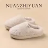 Fábrica de Zapatos Qidan Zapatillas de Felpa de Algodón Cerradas Otoño/Invierno para Mujer, Uso en Interiores del Hogar, Lana de Cordero Engrosada, Sensación como Ceniza, Zapatillas Calientes