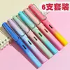 Venta al por mayor de bolígrafos color Macaron Morandi estudiantes para practicar con punta electrónica EF postura afilada cartucho de tinta bolígrafo de tinta caligrafía