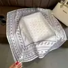 Lenço de seda pequeno quadrado estilo chinês para mulheres, lenço de cabeça para primavera, outono e verão, para combinar com blusas, protetor de pescoço, estilo fino, adequado para mães