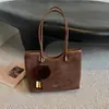 Bolso tote de ante para mujer transfronterizo, nuevo estilo 2026, simple y moderno para uso diario, gran capacidad, bolso de hombro