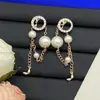 Pendientes de Marca de Lujo Europea y Americana Transfronterizos Nueva Versión de Gama Alta con Letras del Logo, Pendientes de Rombo con Forma de Trébol de Cuatro Hojas para Mujer Venta al por Mayor