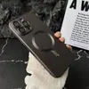 Capa de carregamento magnética simples e de alta qualidade para vários modelos da Apple, novo modelo com protetor de lente embutido, silicone macio, cobertura total para homens e mulheres