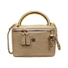 Bolso de Mano para Mujer Estilo Vintage, Bolso Cuadrado Pequeño, Nuevo Bolso Cruzado de Hombro con Cadena Acolchado Estilo Chanel Transfronterizo