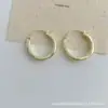 Brincos de Argola Lisos Prateados, Design de Nicho de Luxo Acessível, Brincos de Alta Qualidade para Mulheres, Elegantes de Celebridade da Internet Coreana, Brincos de Círculo, Brincos