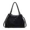 Bolsa Tote Grande Simples Casual Transfronteiriça para Mulheres, Novo Estilo de Inverno, Elegante e de Alta Qualidade, Bolsa de Ombro e Transversal de Luxo Leve