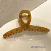 Nuevo Pinza Grande para el Cabello 2025 para Cabello Grueso, Accesorio para el Cabello de Otoño e Invierno, Pinza de Tiburón para la Parte Posterior de la Cabeza, Pinza de Garra de Peluche Retro para Moño para Mujeres