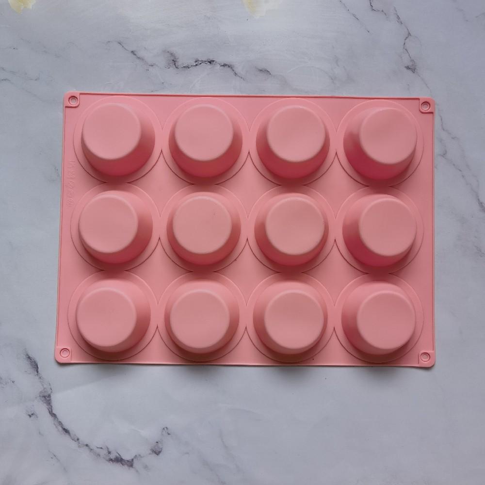 12 (2)