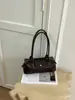 Bolso de axila de nicho transfronterizo estilo francés para mujer, nuevo bolso de mano vintage de alto valor para el día a día, bolso de hombro versátil y moderno