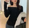 Camiseta Base de Punto Gris Estilo Coreano de un Hombro con Adorno de Pedrería para Mujer, Suéter Único y Hermoso para Otoño e Invierno, Ropa Interior que Revela las Clavículas