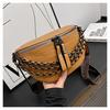Bolsa de peito super popular 2023 novo estilo coreano moderno estilo ocidental corrente Bolsa de cintura feminina alça de ombro larga bolsa pequena para disco e salto