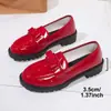 Transfronterizo Europeo y Americano 2025 Zapatos Planos para Mujer Mocasines de Charol Retro Talla Grande Comercio Exterior Tacón de Mariposa Estilo Nuevo Venta al por Mayor Talla Grande