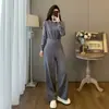 2025 Nuevo Otoño e Invierno Look Adelgazante y Rejuvenecedor Moda Casual Elegante Conjunto de Dos Piezas Tejido con Sudadera con Capucha Top Ajustado Pantalones de Pierna Ancha