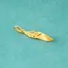 Plata de Ley S925 Estilo Takahashi Pluma Irregular Pluma Curva Colgante Pequeño Encanto de Pluma Retorcida DIY Cristal