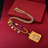 Pulseira Popular Latão Thangka Usável para Homens e Mulheres Estilo Tibetano Colar Cinco Deuses Pingente de Joia Pintado Acessório