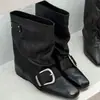 Versão em Couro ~ Novo Estilo Coreano Bico Quadrado Fivela Panturrilha Larga Franzido Botas Femininas Salto Escondido Botas de Equitação Botas Curtas da Moda