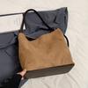 Bolso Tote de Diseño de Nicho de Gama Alta para Mujer 2026 Nuevo Otoño e Invierno Bolso Retro para Debajo del Brazo Bolso de Hombro Versátil para el Trabajo