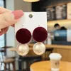 Pendientes de Perla Champagne de Alta Gama para Mujer, Pendientes Sencillos Personalizados de Terciopelo Retro Otoño e Invierno, Pendientes Versátiles y Elegantes
